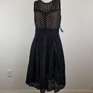 NY&co black laced lined midi dress with pockets